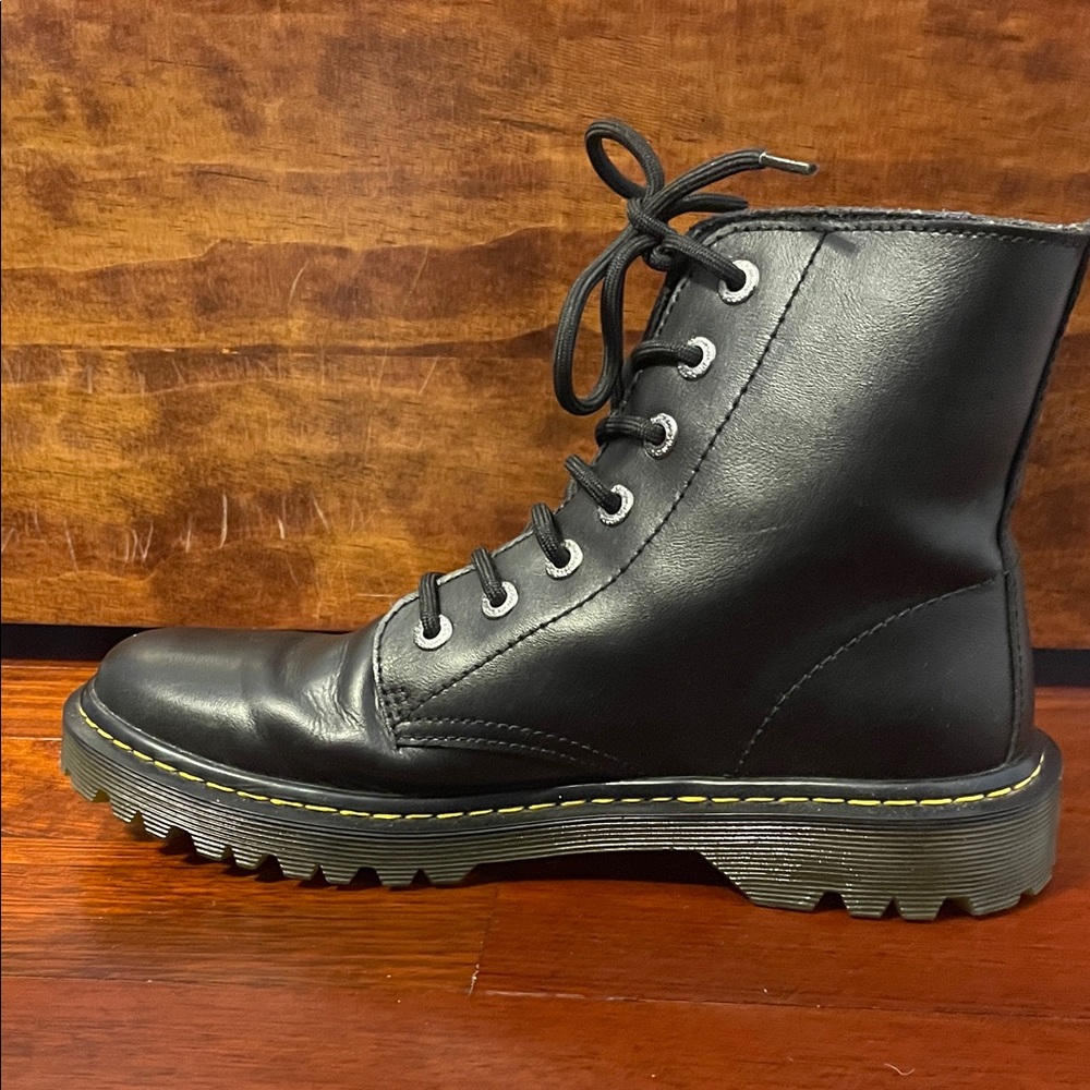 Dr. Martens Black Lace-Up Men's Boots - Picture 7 of 11